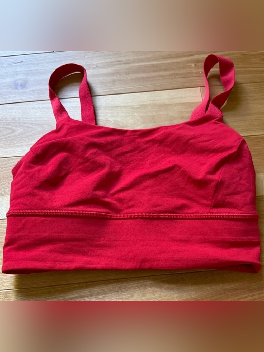❤️ Red Lululemon Sports Bra Size 4 ❤️